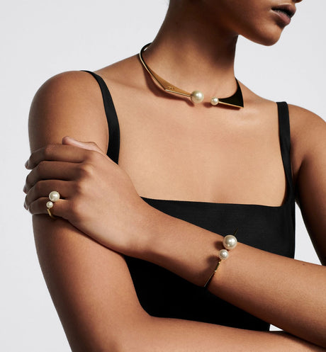 DIOR Elegant Gold Bangle Bracelet for Women
